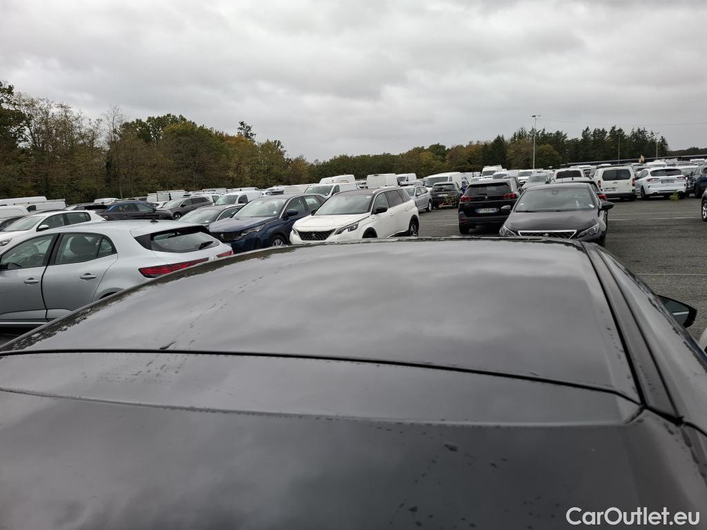  Mazda  CX-30 MAZDA  / 2019 / 5P / Crossover 2.0L Skyactiv-X M Hybrid Exclusive BVA6 #43