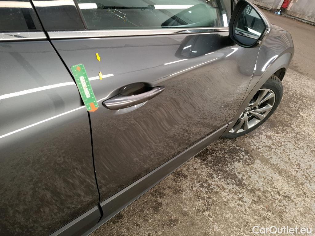  Mazda  CX-30 MAZDA  / 2019 / 5P / Crossover 2.0L Skyactiv-X M Hybrid Exclusive BVA6 #34