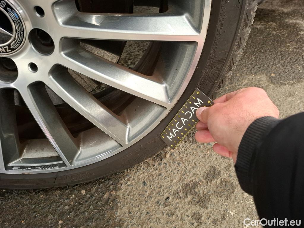  Mercedes  A-Klasse MERCEDES-BENZ Classe A Compact / 2018 / 5P / Berline A 250 e AMG Line 8G-DCT #34