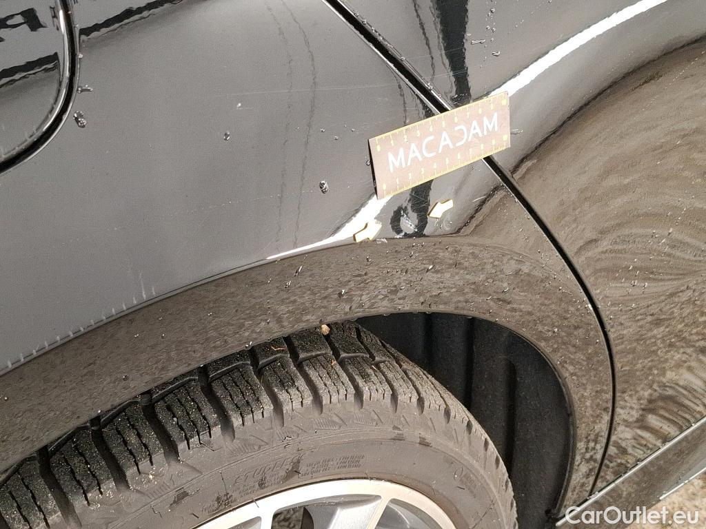  Mercedes  A-Klasse MERCEDES-BENZ Classe A Compact / 2018 / 5P / Berline A 250 e AMG Line 8G-DCT #42