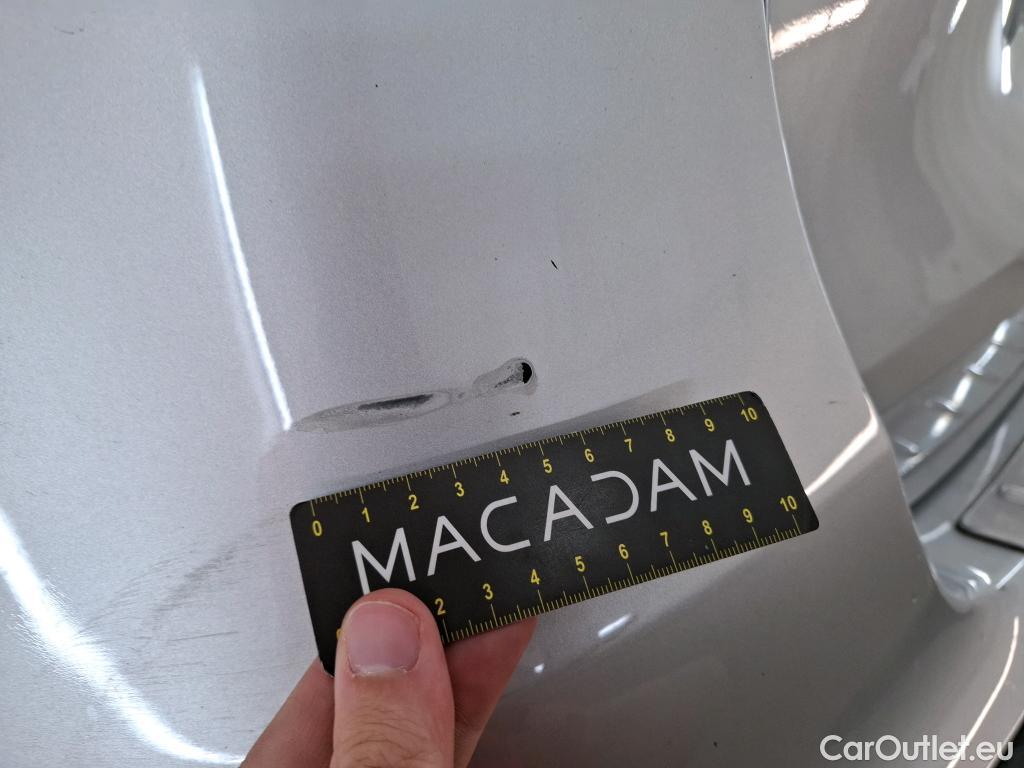  Mercedes  GLA MERCEDES-BENZ  / 2020 / 5P / SUV 1.3  250 e AMG LINE DCT #4