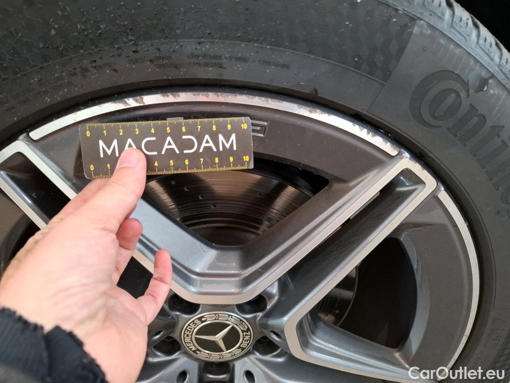  Mercedes  GLA MERCEDES-BENZ  / 2020 / 5P / SUV 1.3  250 e AMG LINE DCT #13