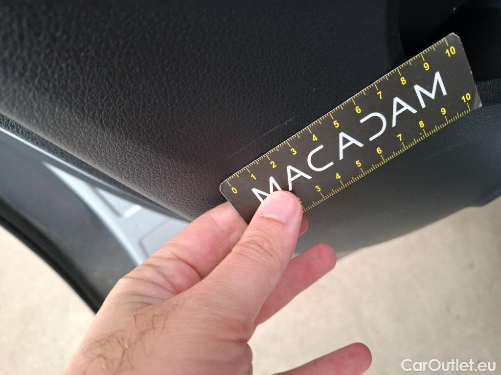  Mercedes  GLA MERCEDES-BENZ  / 2020 / 5P / SUV 1.3  250 e AMG LINE DCT #23