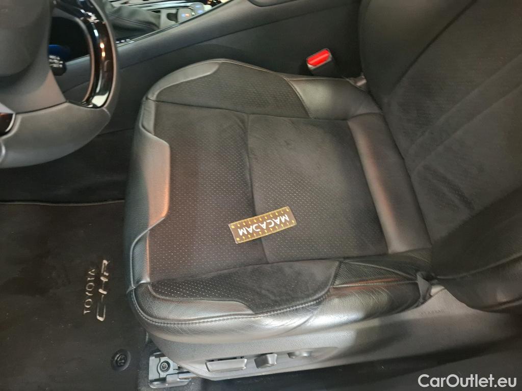  Toyota  C-HR TOYOTA  / 2016 / 5P / SUV 2.0 HYBRIDE 184 COLLECTION #6