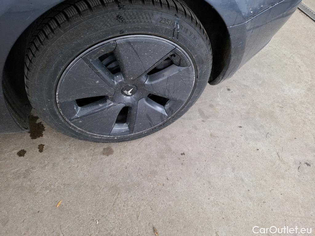  Tesla  Model 3 TESLA  / 2018 / 4P / Berline Grande Autonomie Dual Motor AWD #18