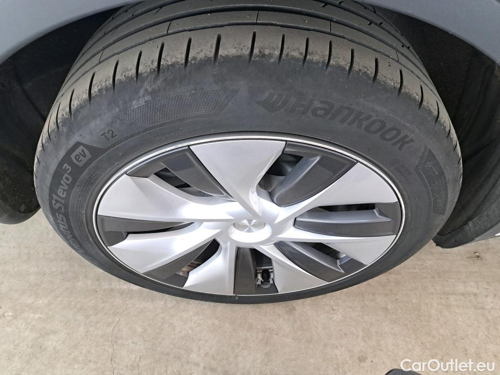  Tesla  Model Y TESLA  / 2020 / 5P / SUV Long Range Dual Motor AWD #1