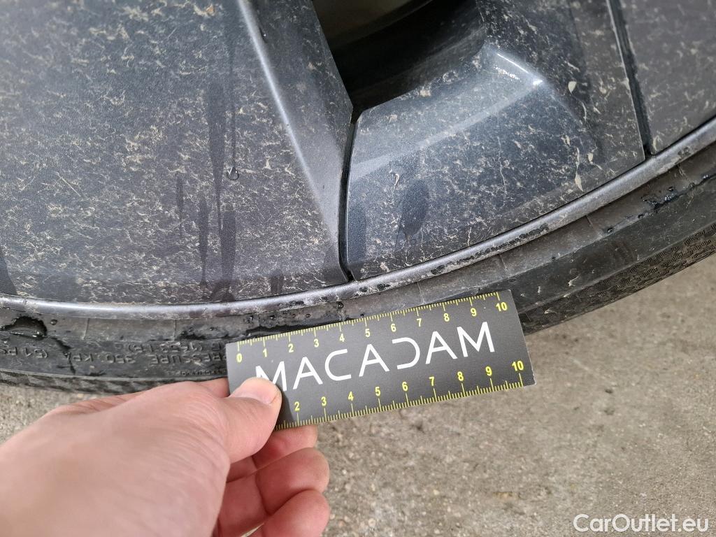  Tesla  Model 3 TESLA  / 2018 / 4P / Berline Grande Autonomie Dual Motor AWD #29