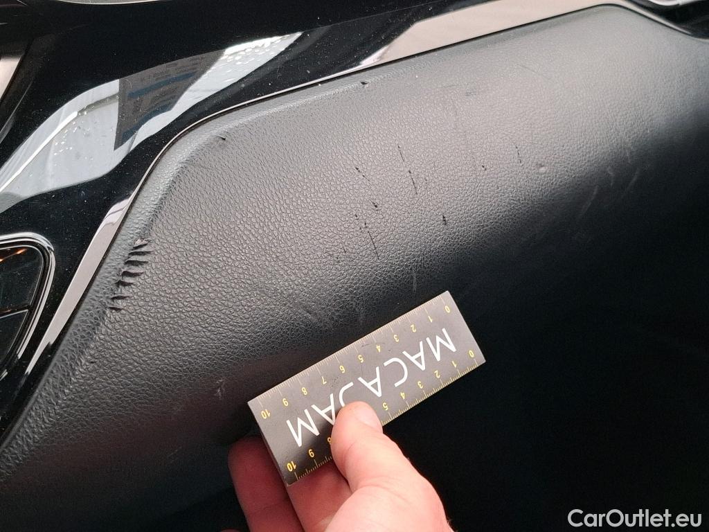  Toyota  C-HR TOYOTA  / 2016 / 5P / SUV 1.8 HYBRIDE 122 DYNAMIC BUSINESS #5