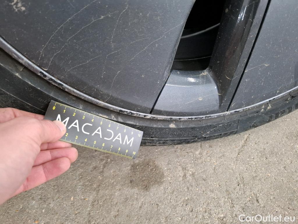  Tesla  Model 3 TESLA  / 2018 / 4P / Berline Grande Autonomie Dual Motor AWD #21