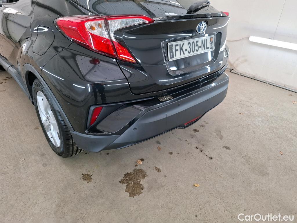  Toyota  C-HR TOYOTA  / 2016 / 5P / SUV 1.8 HYBRIDE 122 DYNAMIC BUSINESS #32