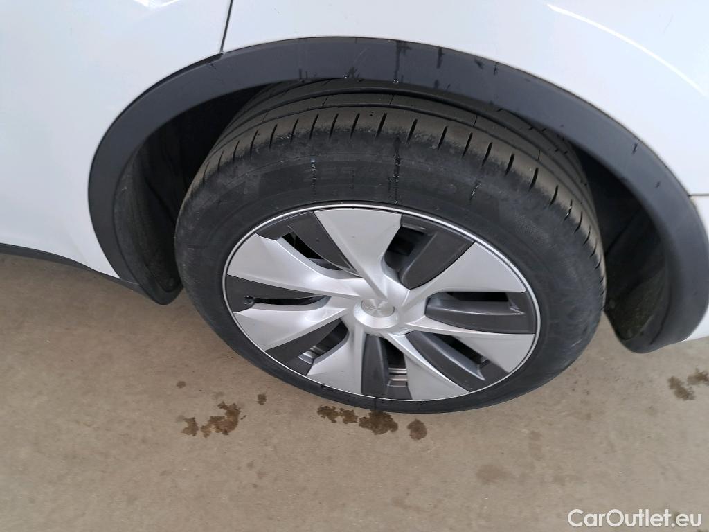  Tesla  Model Y TESLA  / 2020 / 5P / SUV Long Range Dual Motor AWD #14