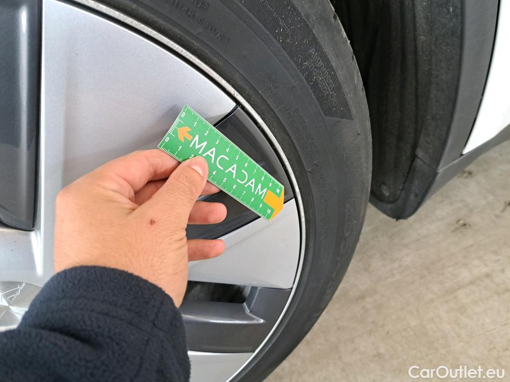  Tesla  Model Y TESLA  / 2020 / 5P / SUV Long Range Dual Motor AWD #11