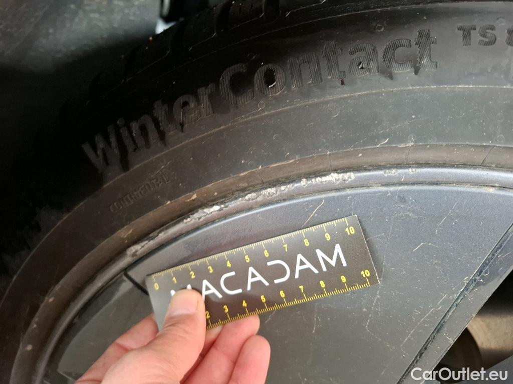  Tesla  Model 3 TESLA  / 2018 / 4P / Berline Grande Autonomie Dual Motor AWD #35