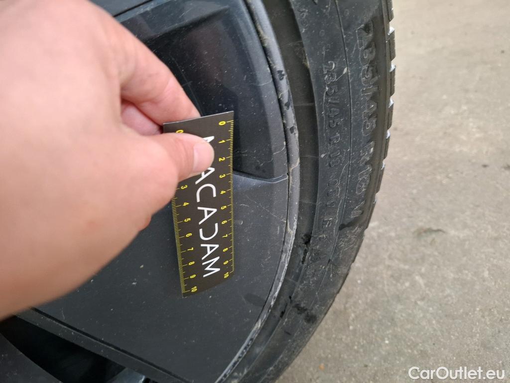  Tesla  Model 3 TESLA  / 2018 / 4P / Berline Grande Autonomie Dual Motor AWD #37