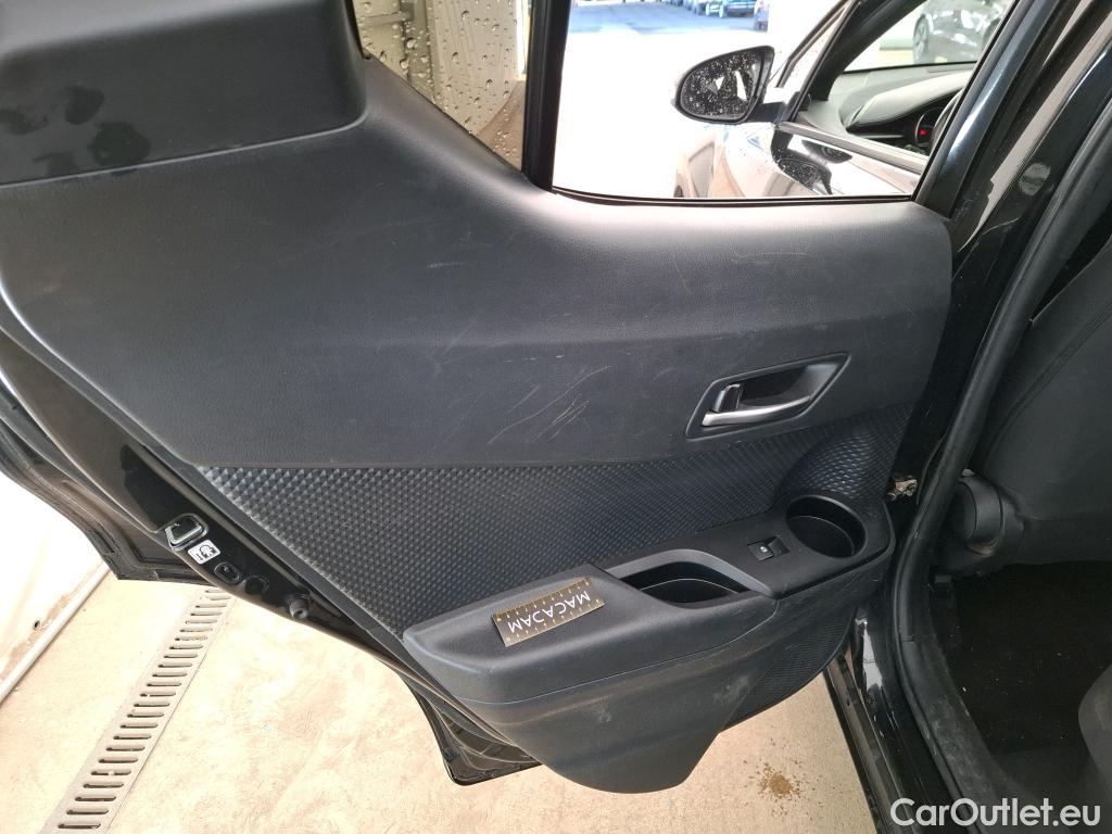  Toyota  C-HR TOYOTA  / 2016 / 5P / SUV 1.8 HYBRIDE 122 DYNAMIC BUSINESS #15