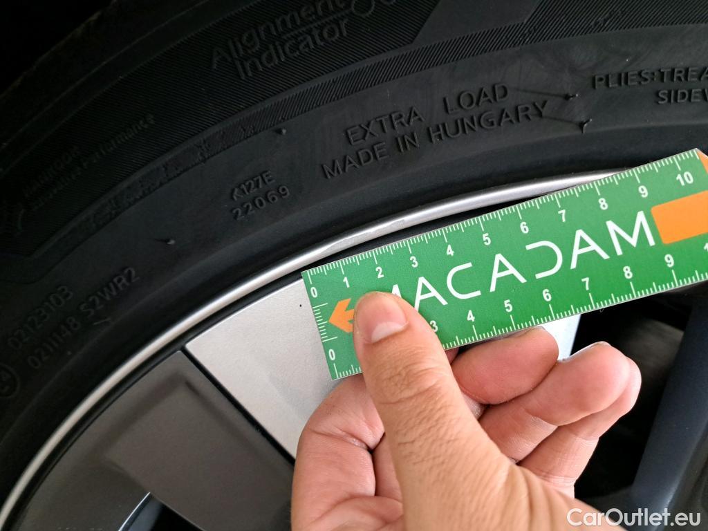  Tesla  Model Y TESLA  / 2020 / 5P / SUV Long Range Dual Motor AWD #21