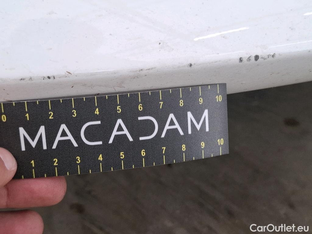  Toyota  Yaris TOYOTA  Hybride / 2019 / 5P / Berline Hybride 116h France Business Beyond Zero #8