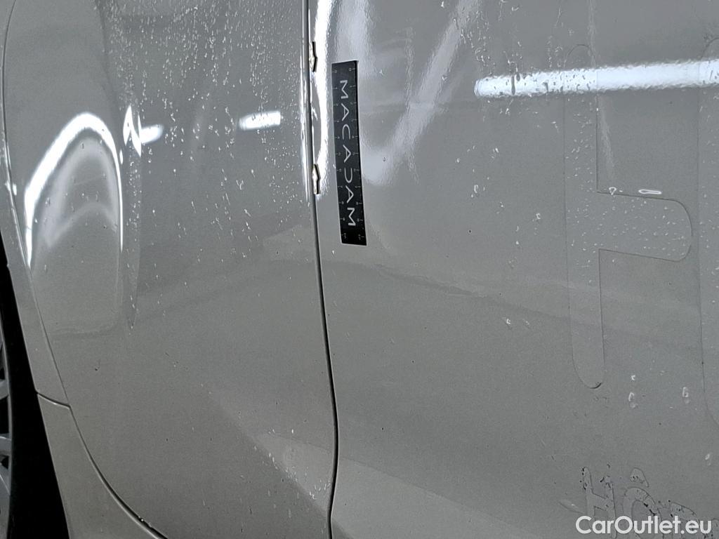  Toyota  Yaris TOYOTA  Hybride / 2019 / 5P / Berline Hybride 116h France Business Beyond Zero #2