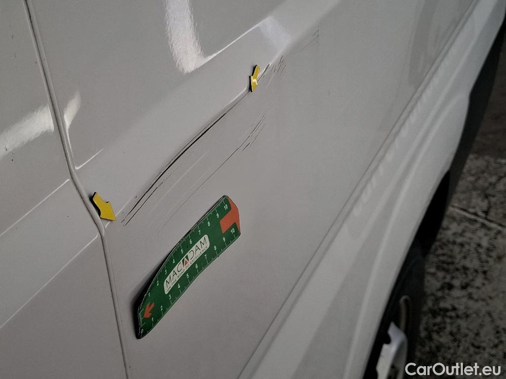  Fiat  Ducato FIAT   2014  4P  Fourgon tôlé 2 3 Multijet 120 3 0 M H2 Business #3