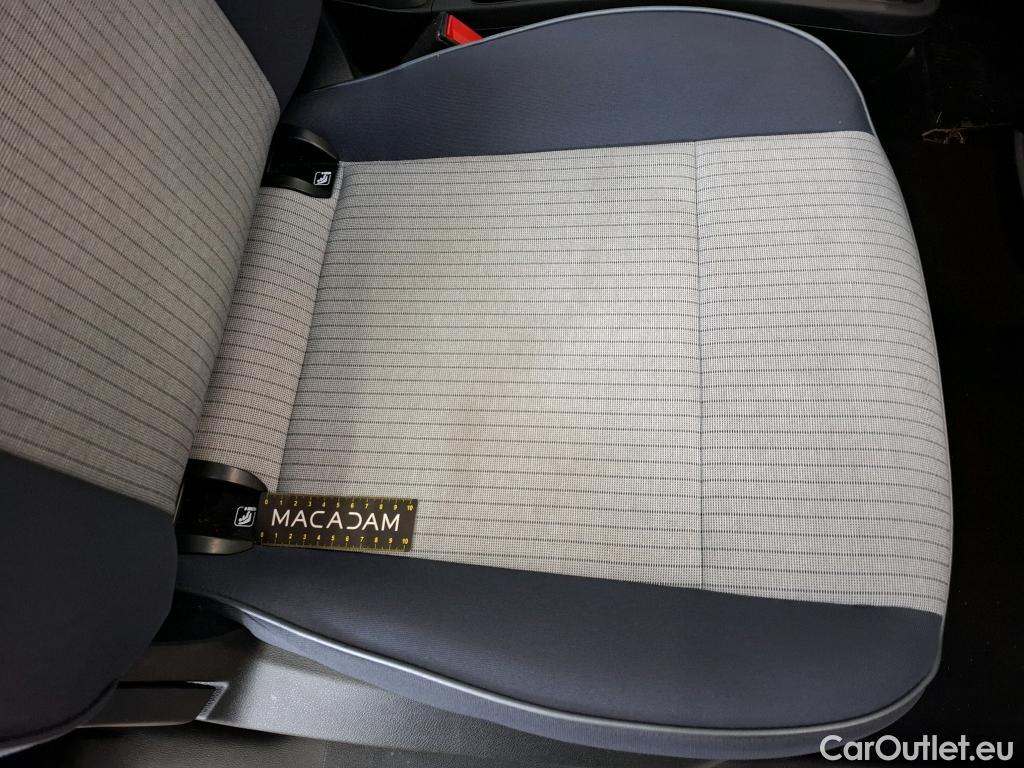  Fiat  500  e Icone 42kWh BVA #16