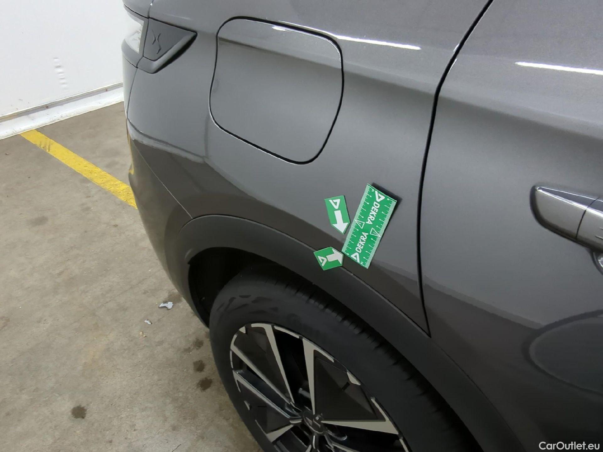  DS  DS7 DS DS 7 / 2022 / 5P / SUV BlueHDi 130 Automatique RIVOLI #16