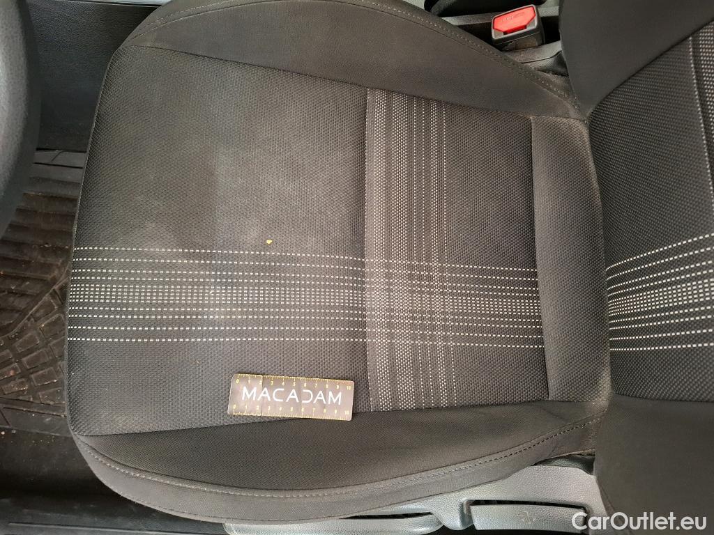  Hyundai  i20  Initia 1.2 85CV BVM5 E6d / TRANSFO VP/VF #31