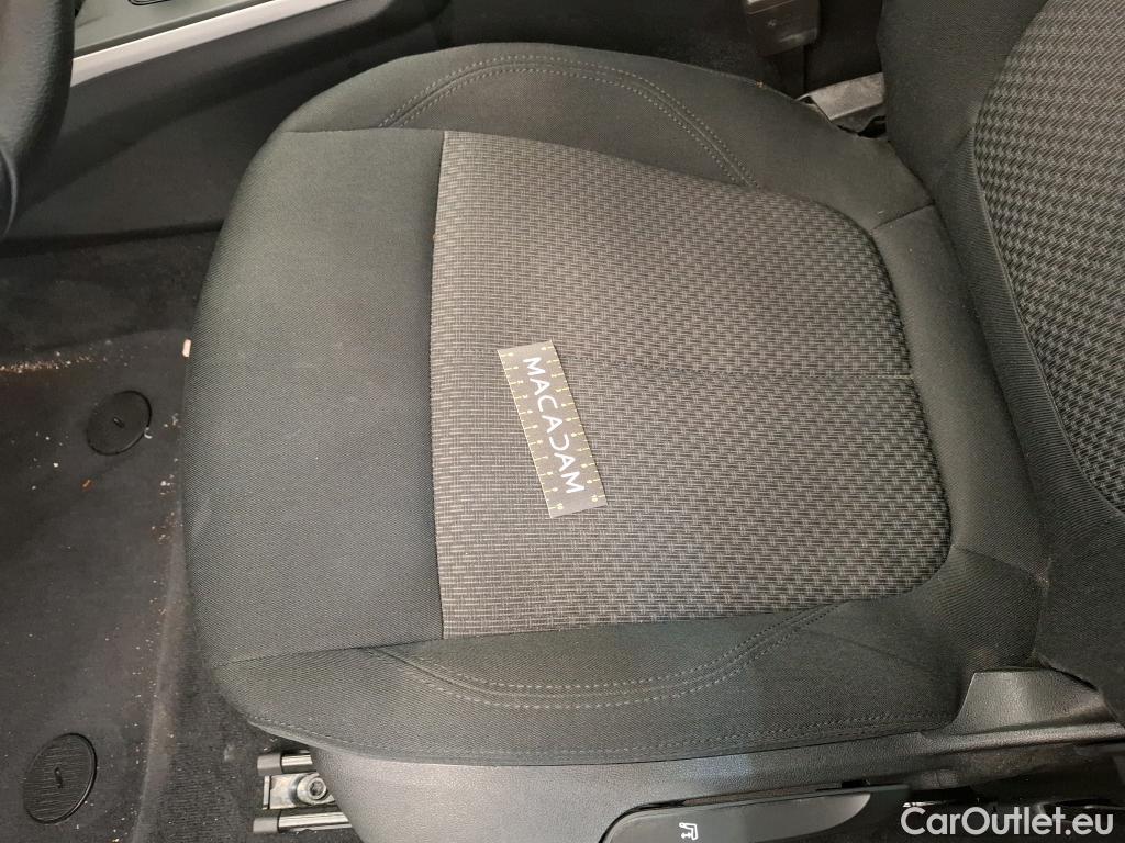  Bmw  Serie 1 BMW Série 1 / 2019 / 5P / Berline 116i DKG7 Business Design #10