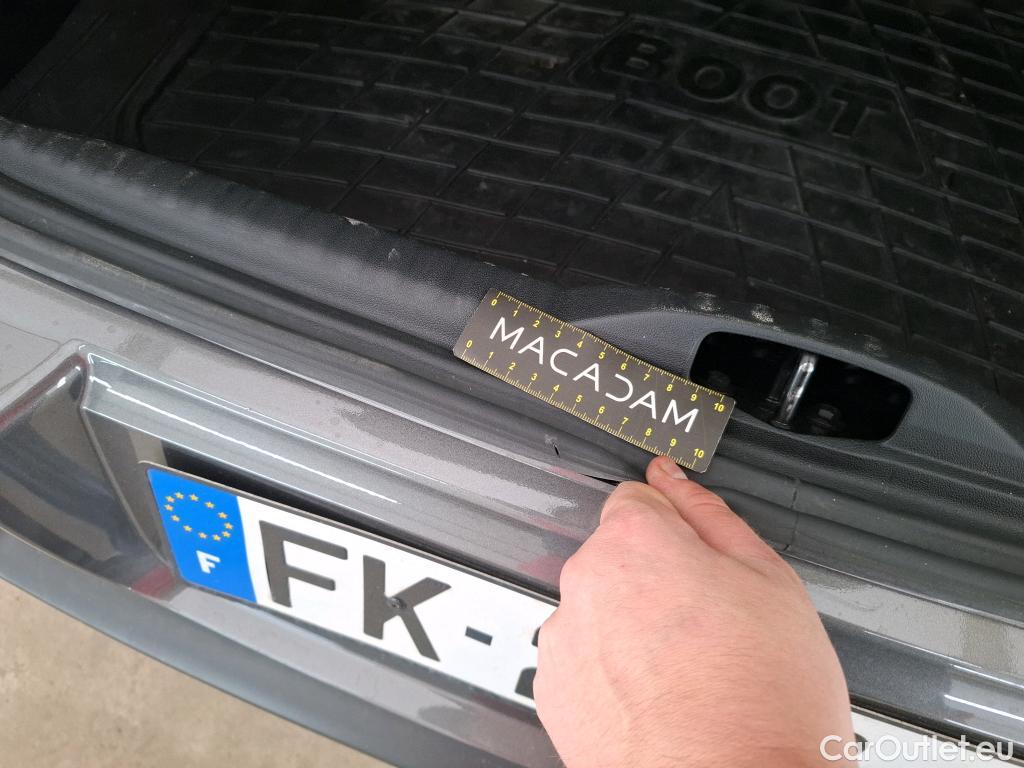  Citroen  C3 CITROEN  Société / 2016 / 5P / Berline PureTech 82 S&S BVM Feel Nav #9