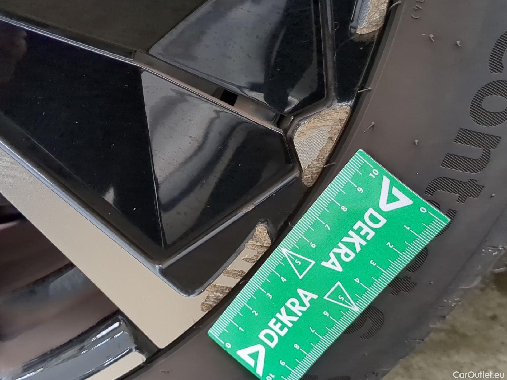  DS  DS7 DS DS 7 / 2022 / 5P / SUV BlueHDi 130 Automatique RIVOLI #10