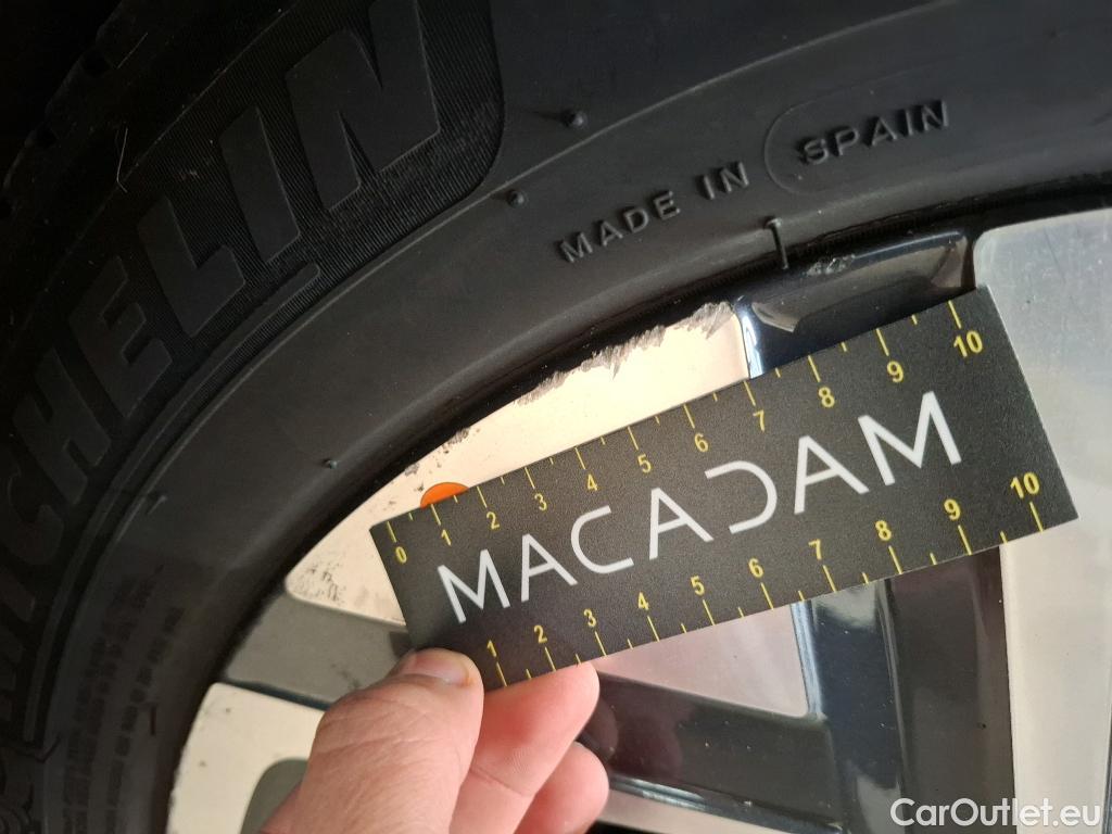  Hyundai  Konna Kona Executive Electrique 2WD 64kWh BVA #75