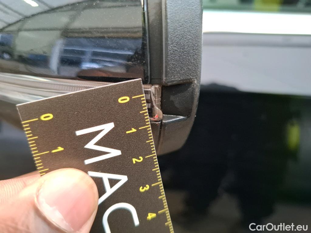  Mercedes  A-Klasse MERCEDES-BENZ Classe A Compact / 2018 / 5P / Berline A 200 d Business Line 8G-DCT #20