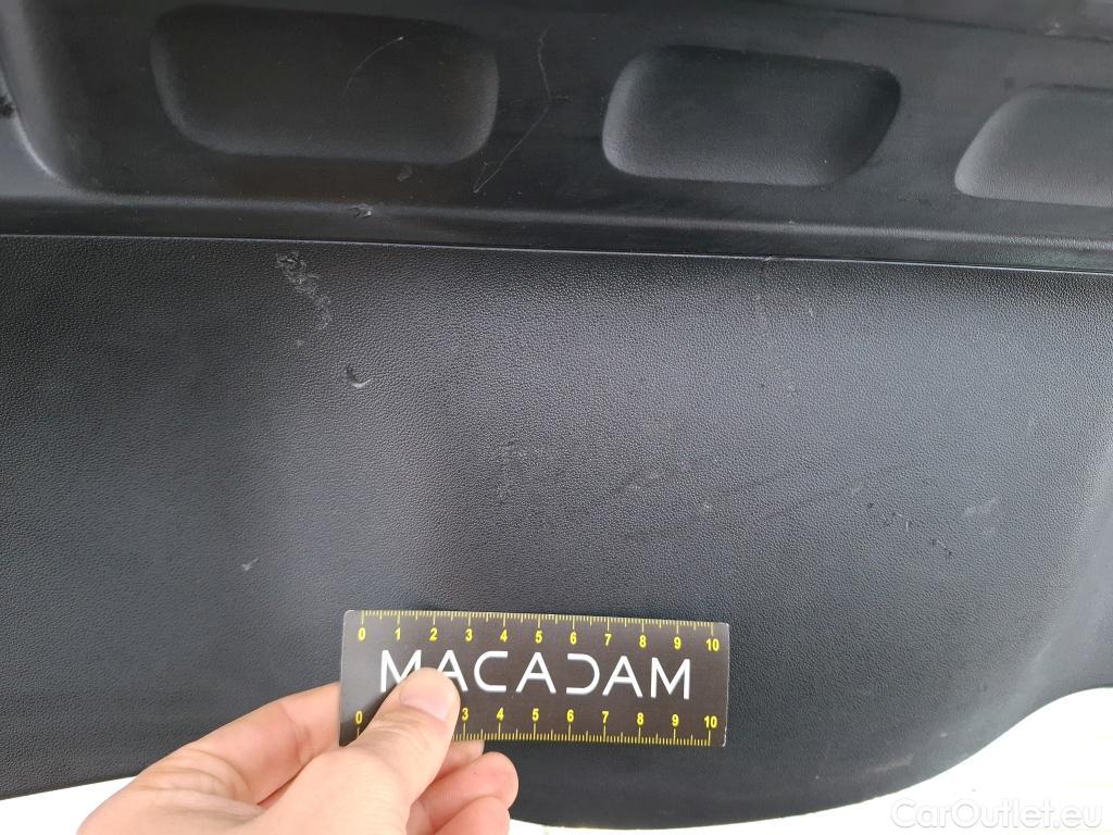  Citroen  C3  Société Feel 1.2 PureTech 80CV BVM5 E6d #38