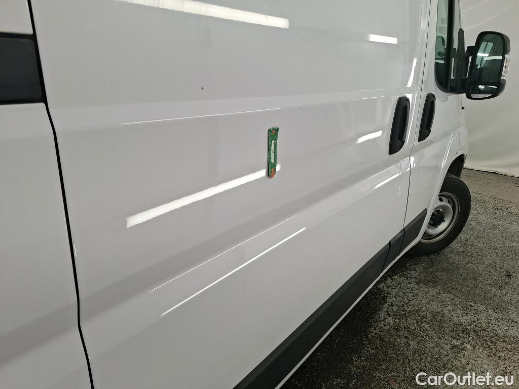  Fiat  Ducato FIAT   2014  4P  Fourgon tôlé 2 3 Multijet 120 3 0 M H2 Business #13
