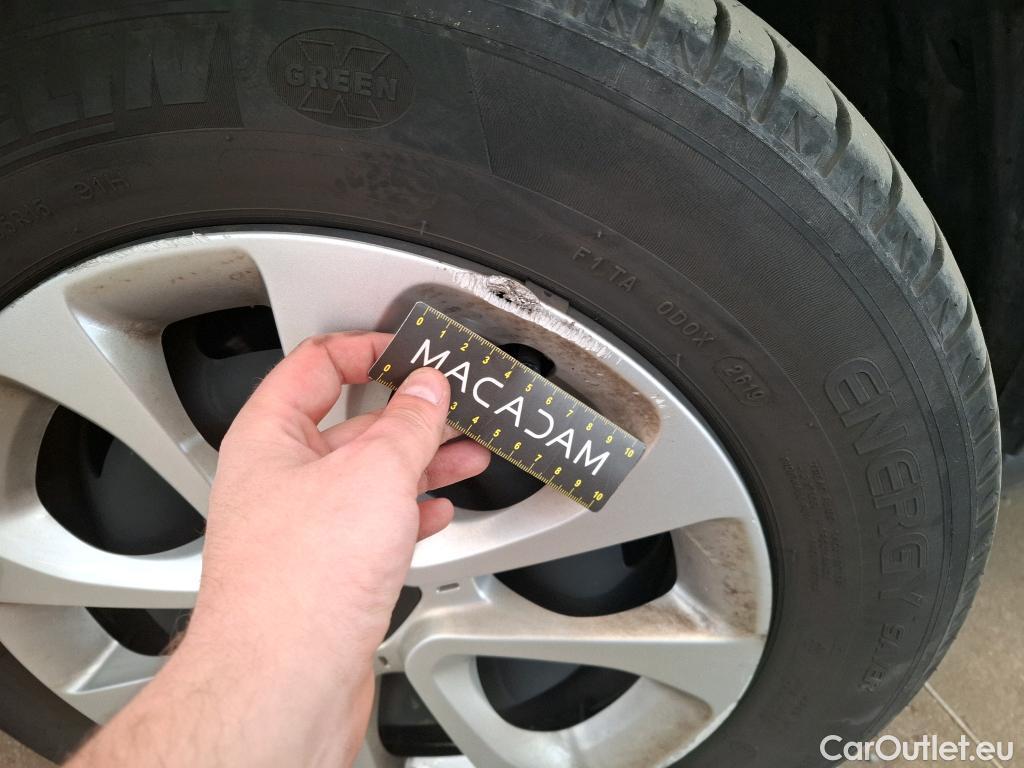  Citroen  C3 CITROEN  Société / 2016 / 5P / Berline PureTech 82 S&S BVM Feel Nav #23