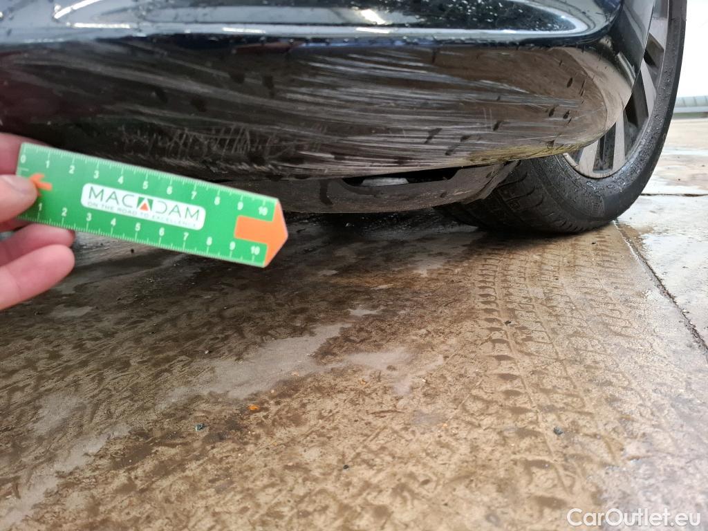  Mercedes  A-Klasse MERCEDES-BENZ Classe A Compact / 2018 / 5P / Berline A 200 d Business Line 8G-DCT #13