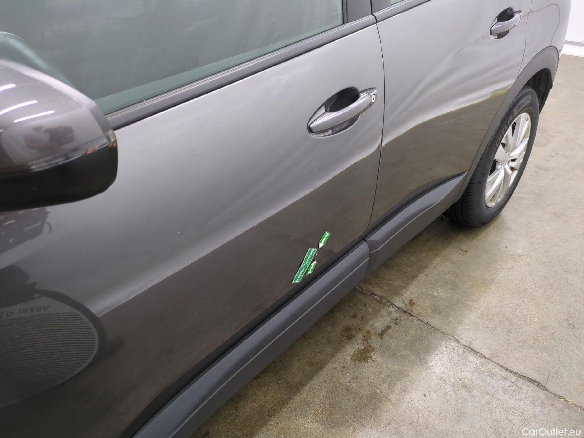  Peugeot  3008  Active Pack 1.5 HDi 130CV BVA8 E6d #29