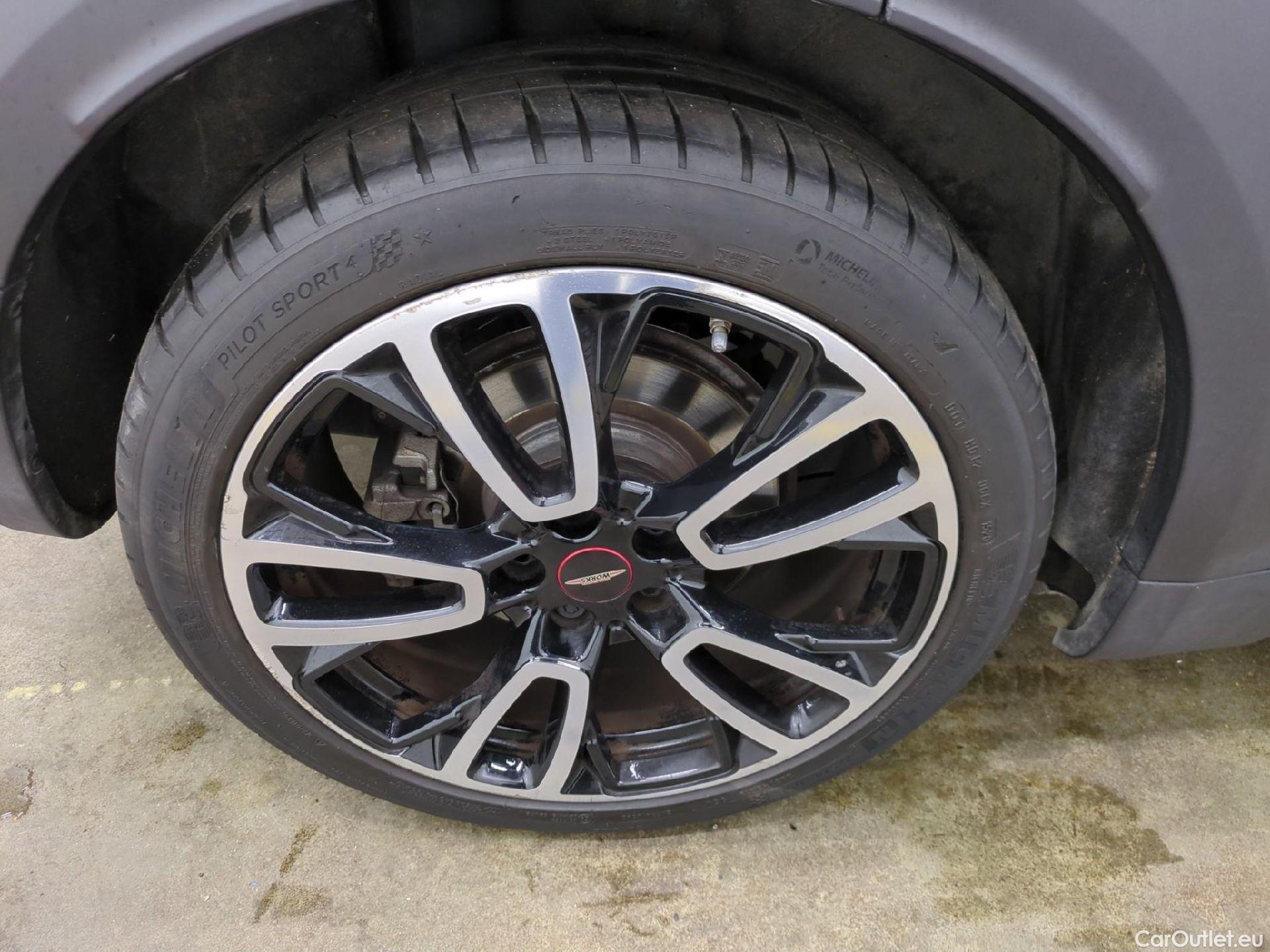  Mini  Countryman MINI  / 2016 / 5P / Crossover Cooper SE ALL4 JCW 136+88ch BVA6 #14