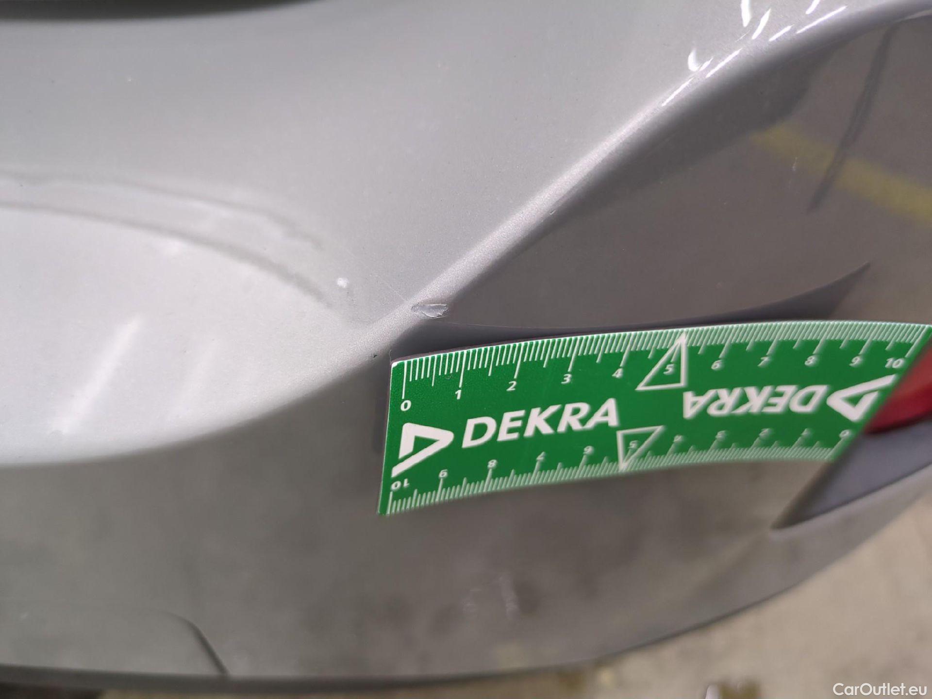  Mini  Countryman MINI  / 2016 / 5P / Crossover Cooper SE ALL4 JCW 136+88ch BVA6 #24