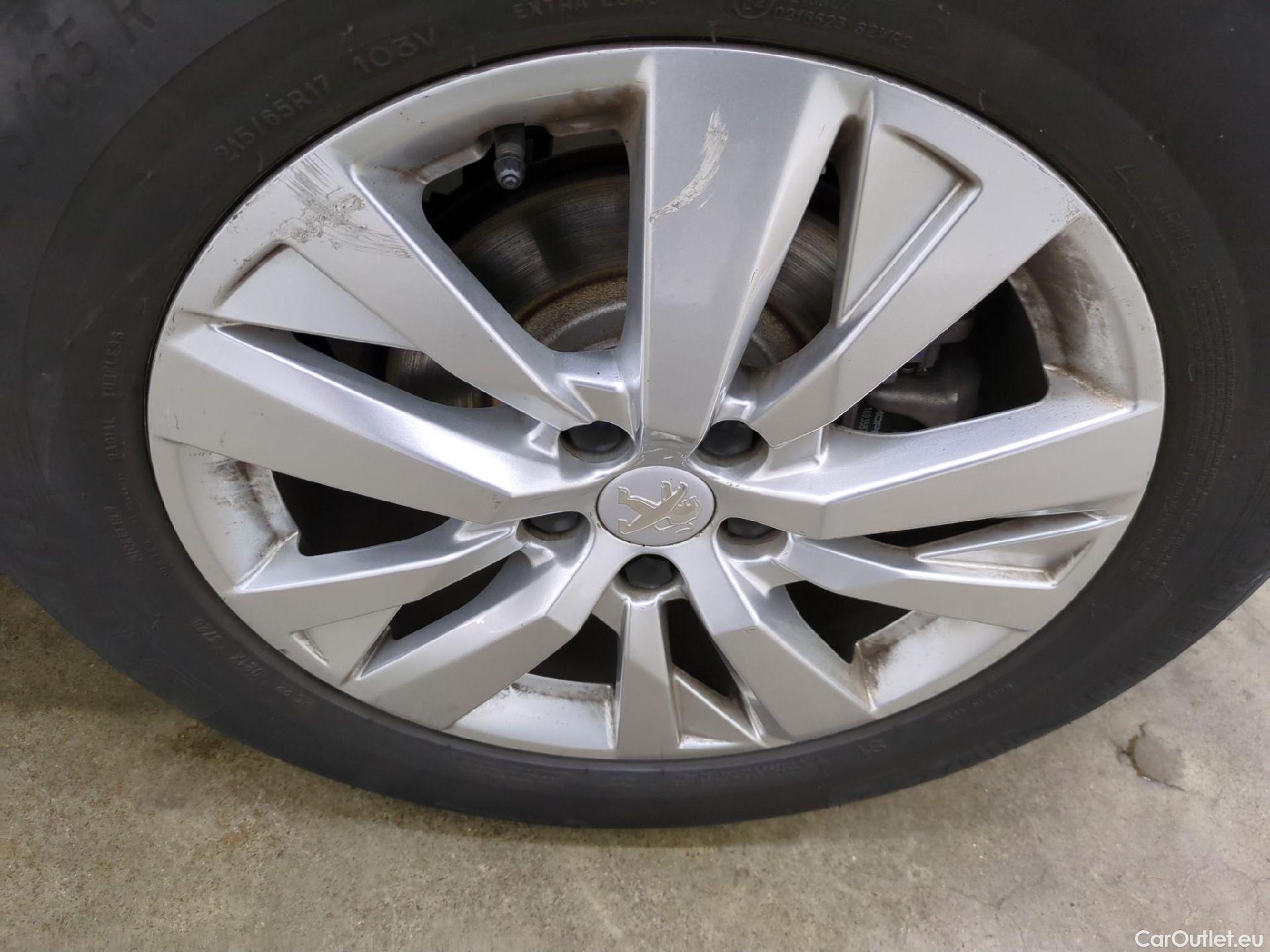  Peugeot  3008  Active Business 1.5 HDi 130CV BVA8 E6d #5