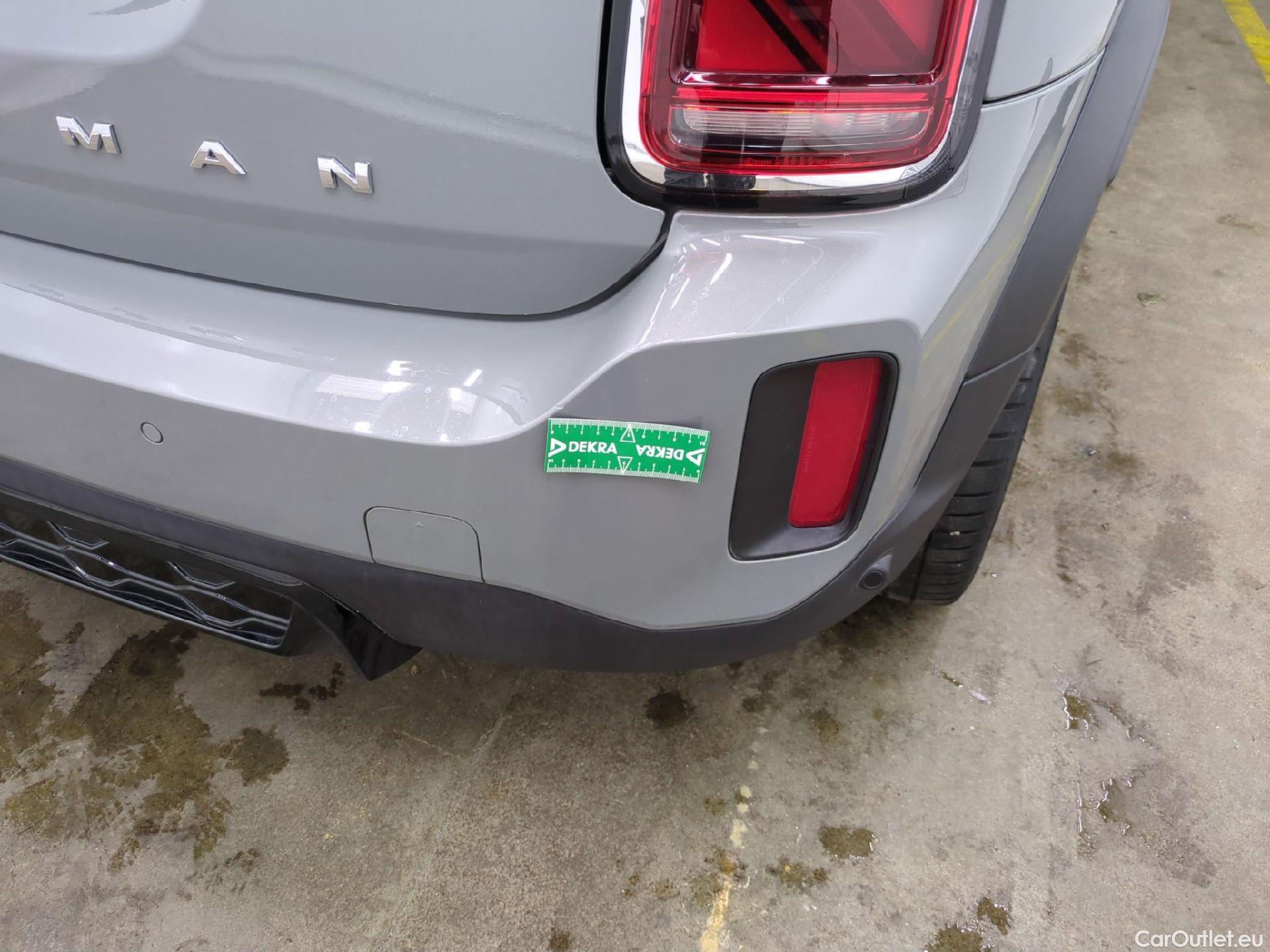  Mini  Countryman MINI  / 2016 / 5P / Crossover Cooper SE ALL4 JCW 136+88ch BVA6 #23