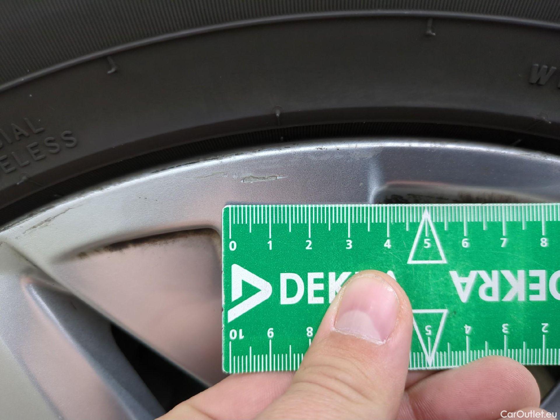  Peugeot  3008  Active Business 1.5 HDi 130CV BVA8 E6d #1