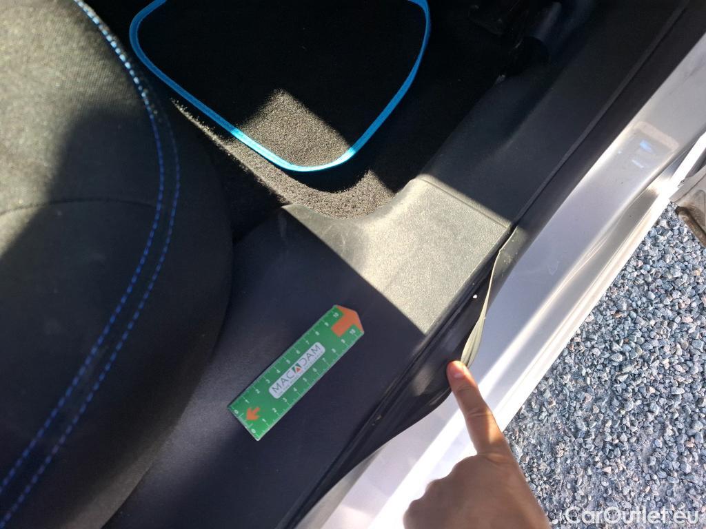  Peugeot  208  Style 1.2 PureTech 80 #5