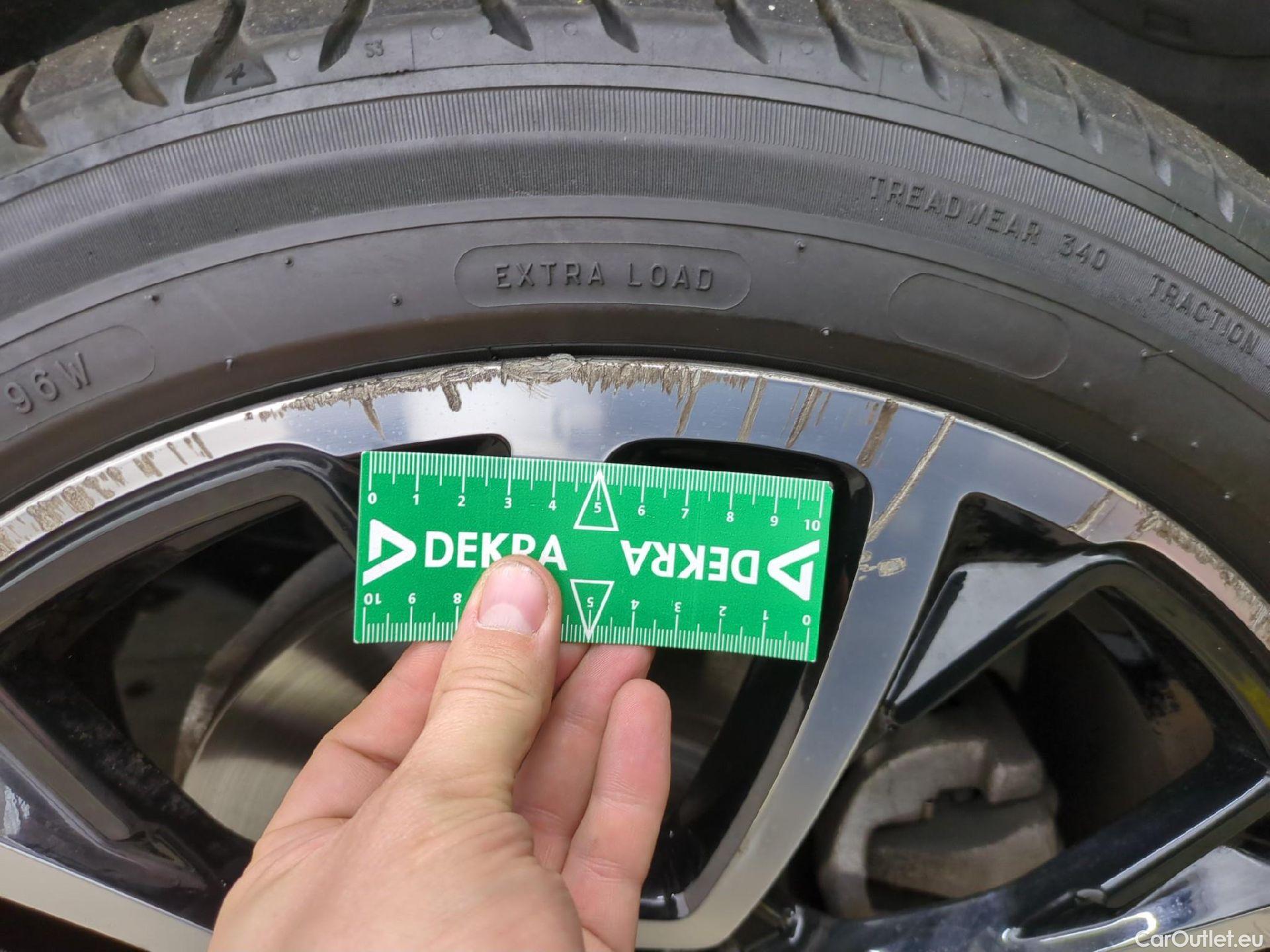  Mini  Countryman MINI  / 2016 / 5P / Crossover Cooper SE ALL4 JCW 136+88ch BVA6 #11