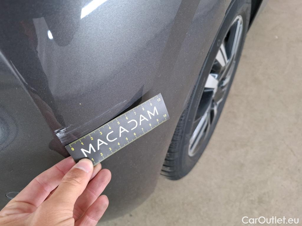  Peugeot  208  Allure Business 1.5 HDi 100CV BVM6 E6d #46