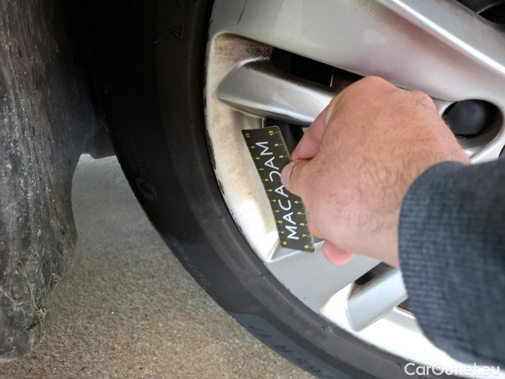  Opel   Grandland X Grandland X Business Edition 1.2 Turbo 130CV BVA8 E6d #19