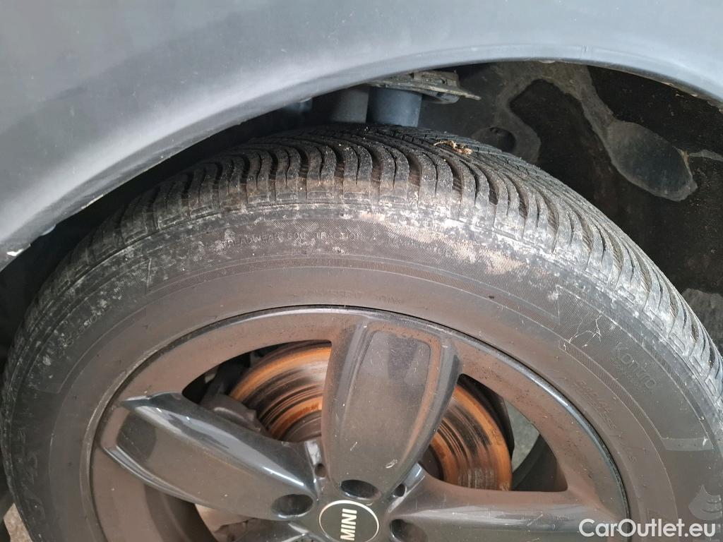  Mini  Countryman MINI   2020  5P  Crossover Cooper Edition Northwood 136 ch BVM6 #7