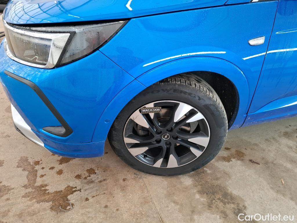  Opel   Grandland X OPEL Grandland / 2021 / 5P / SUV 1.5 DIESEL 130 ULTIMATE AUTO #3
