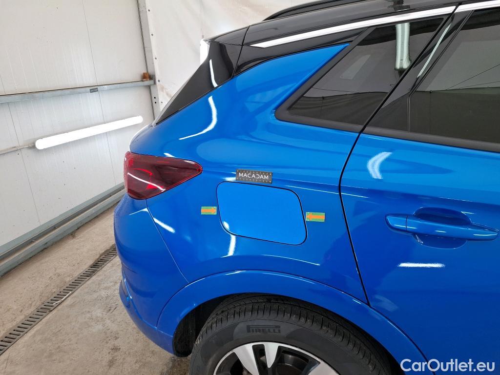  Opel   Grandland X OPEL Grandland / 2021 / 5P / SUV 1.5 DIESEL 130 ULTIMATE AUTO #17