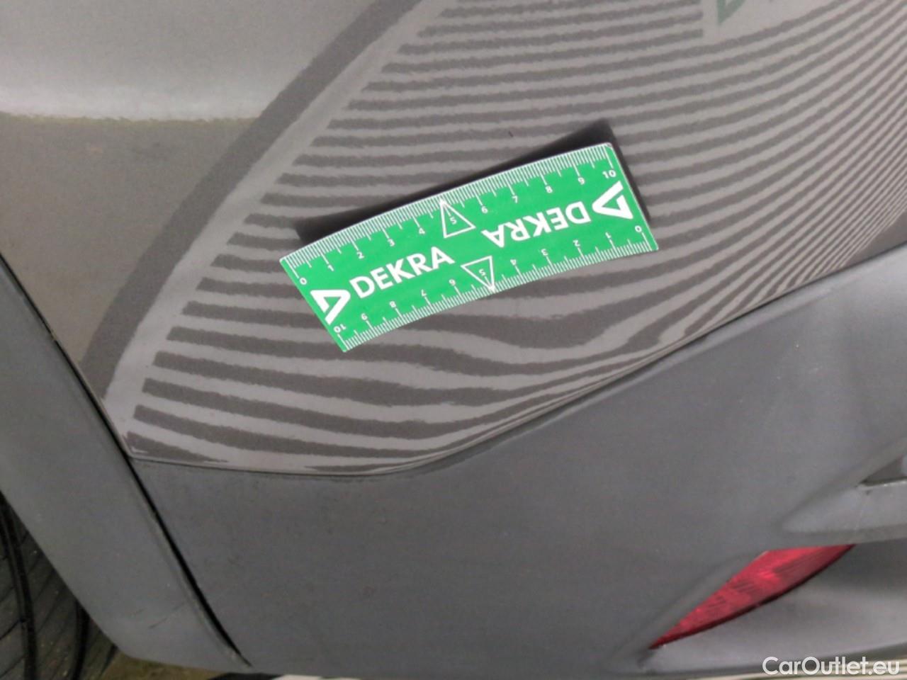  Peugeot  3008  Active Pack 1.5 HDi 130CV BVA8 E6d #31