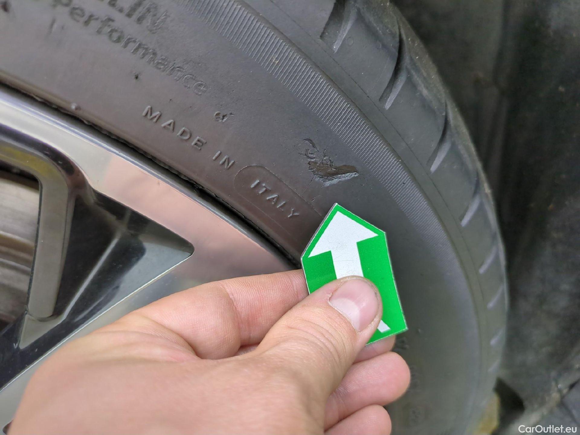  Mini  Countryman MINI  / 2016 / 5P / Crossover Cooper SE ALL4 JCW 136+88ch BVA6 #13